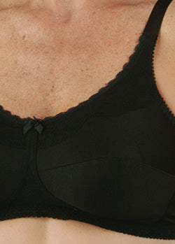Classique 770 Comfort Bra with Lace Trim