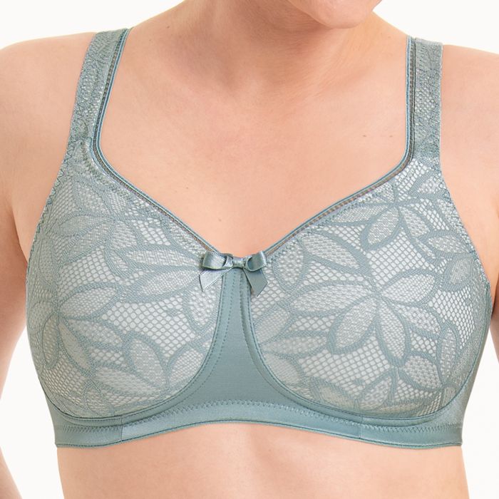 SELENA – Mastectomy Bra with Moulded Cups