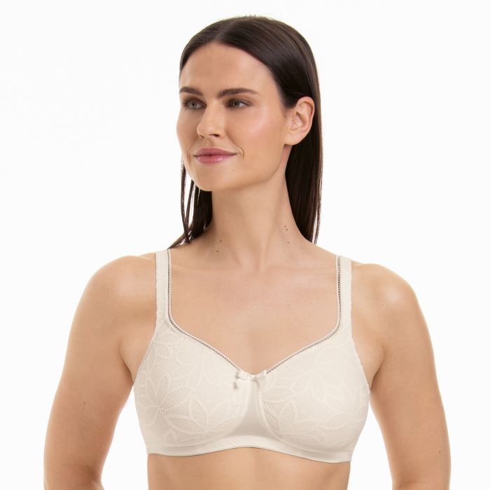 SELENA – Mastectomy Bra with Moulded Cups