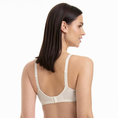 SELENA – Mastectomy Bra with Moulded Cups