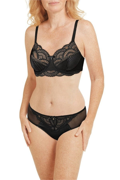 Karolina Underwire Bra