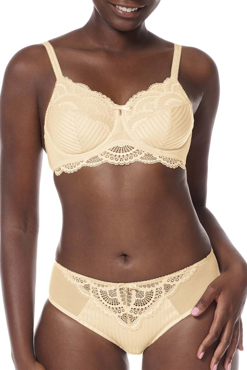 Karolina Underwire Bra